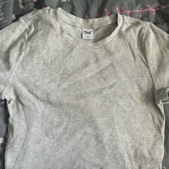 Grey TNA top - Picture 3 of 3